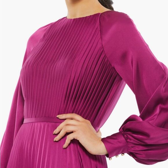 Mac Duggal IEENA Pleated Long Sleeve Satin Gown, Purple, NWT, Size 8 - Picture 13 of 13